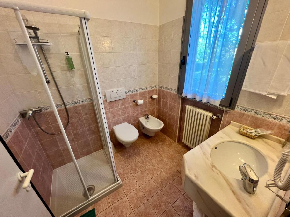 Hotel Ca' Bianca Da Paolino Misano Adriatico Zewnętrze zdjęcie